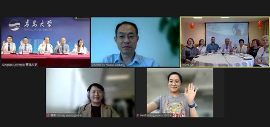 電視螢幕的一群人描述已自動生成